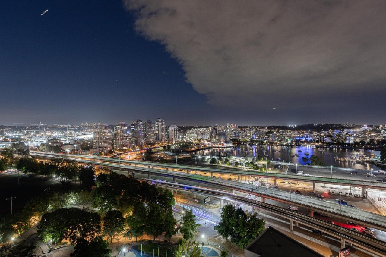 Condo In Downtown Vancouver - Near Rogers Arena 외부 사진